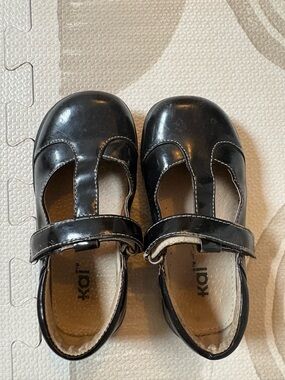 Kai Black Patent Mary Jane Shoes